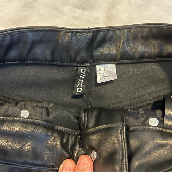H&M black leather pants - Picture 2 of 3